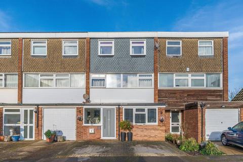 undefined, Knighton Close, South Croydon, CR2
