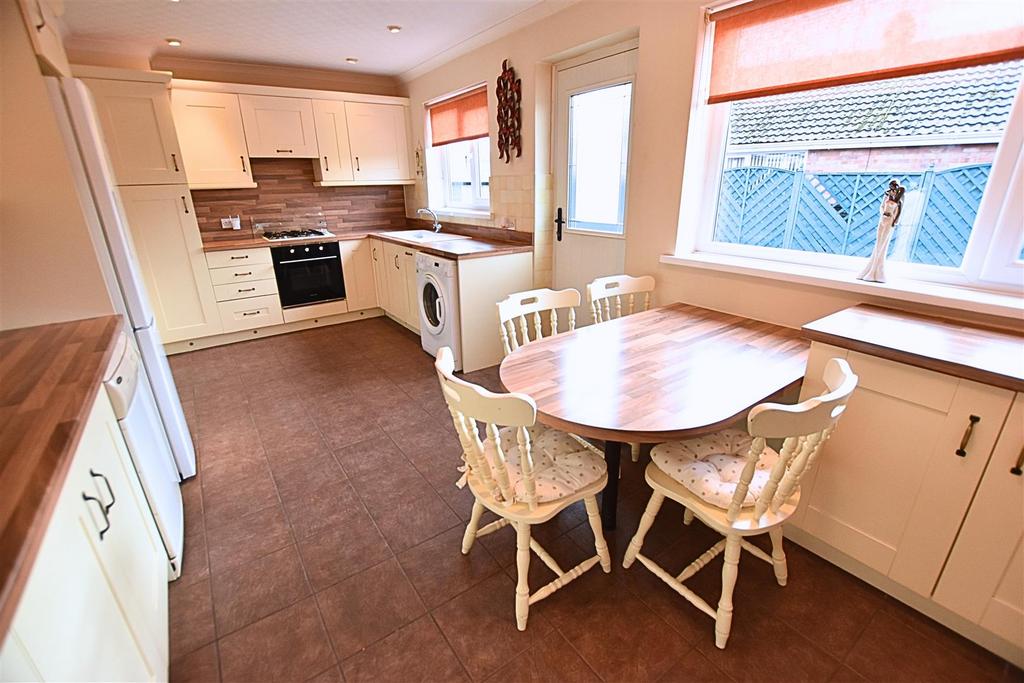 Kitchen diner
