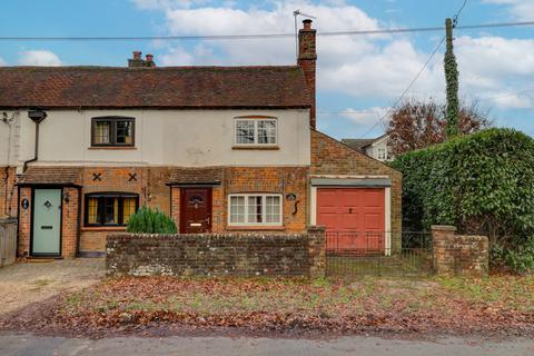 2 bedroom end of terrace house for sale, Nairdwood Lane, Great Missenden HP16