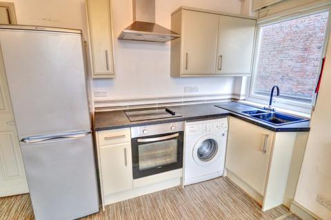 2 bedroom apartment to rent, Priory Avenue, Buckinghamshire HP13