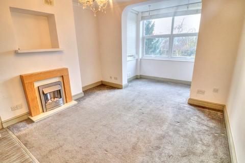 2 bedroom apartment to rent, Priory Avenue, Buckinghamshire HP13