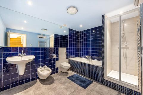 undefined, Powis Terrace, Notting Hill, London, W11