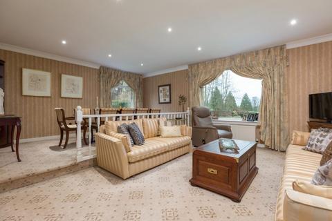 undefined, Netherton Court, Newton Mearns