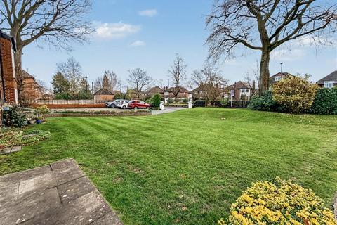 2 bedroom apartment for sale, Wellington Road, Timperley, Altrincham