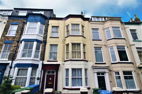 1 bedroom flat to rent, Trafalgar Square, Scarborough, YO12