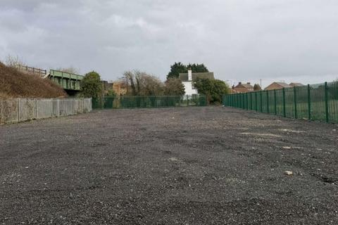 Land to rent, South End Doncaster DN8 5QR