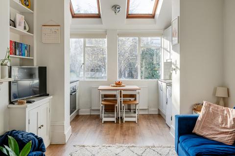 1 bedroom flat to rent, Victoria Rise, London, SW4
