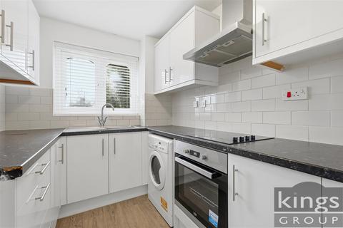 1 bedroom flat for sale, Waddington Close, Enfield