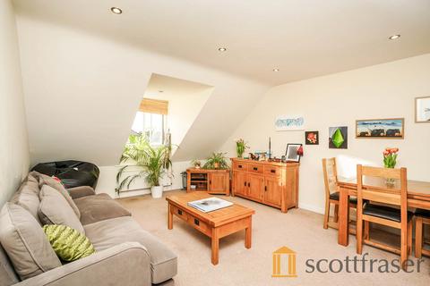 2 bedroom flat to rent, Beaumont Court, The Avenue, OX1