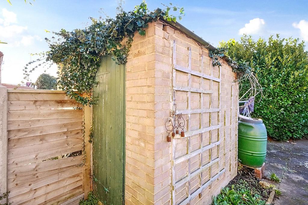 Shed