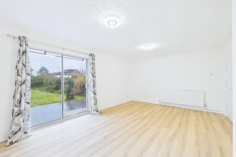 undefined, Fairway, Stifford Clays , Grays, Essex, RM16