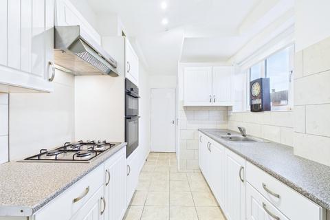 undefined, Fairway, Stifford Clays , Grays, Essex, RM16