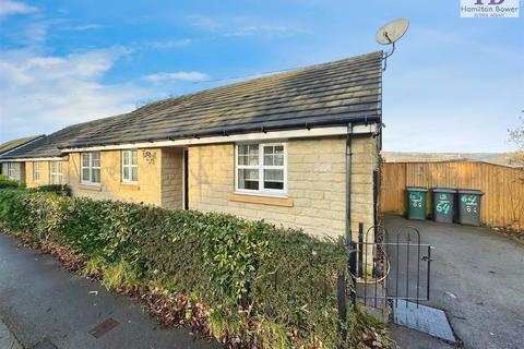 3 bedroom semi-detached house to rent, West Royd Avenue, Shipley