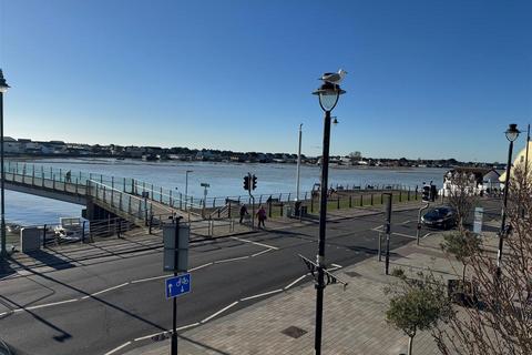 undefined, The Junction, East Street, Shoreham-by-Sea