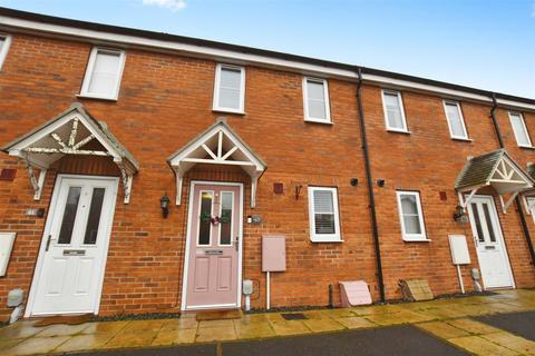 2 bedroom terraced house for sale, Brockwell Park, Kingswood, Hull