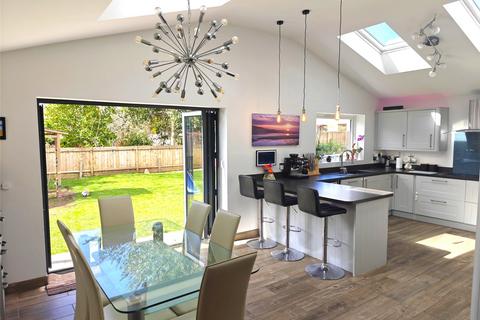 4 bedroom bungalow for sale, Shellards Road, Bristol BS30