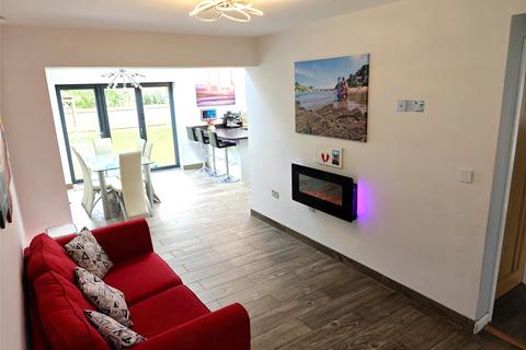 4 bedroom bungalow for sale, Shellards Road, Bristol BS30