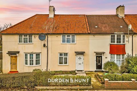3 bedroom terraced house for sale, The Roundway, Haringey N17