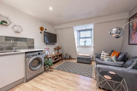 2 bedroom flat for sale, Mill Road, Great Yarmouth