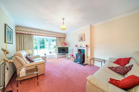 2 bedroom house for sale, Rising Hill Close, Northwood, Middlesex