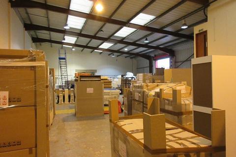Warehouse to rent, Guildford Rd Horsham RH12 3JR