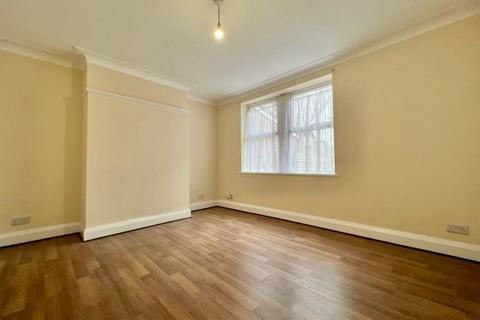 3 bedroom semi-detached house to rent, Crompton Road, Manchester, Greater Manchester, M19