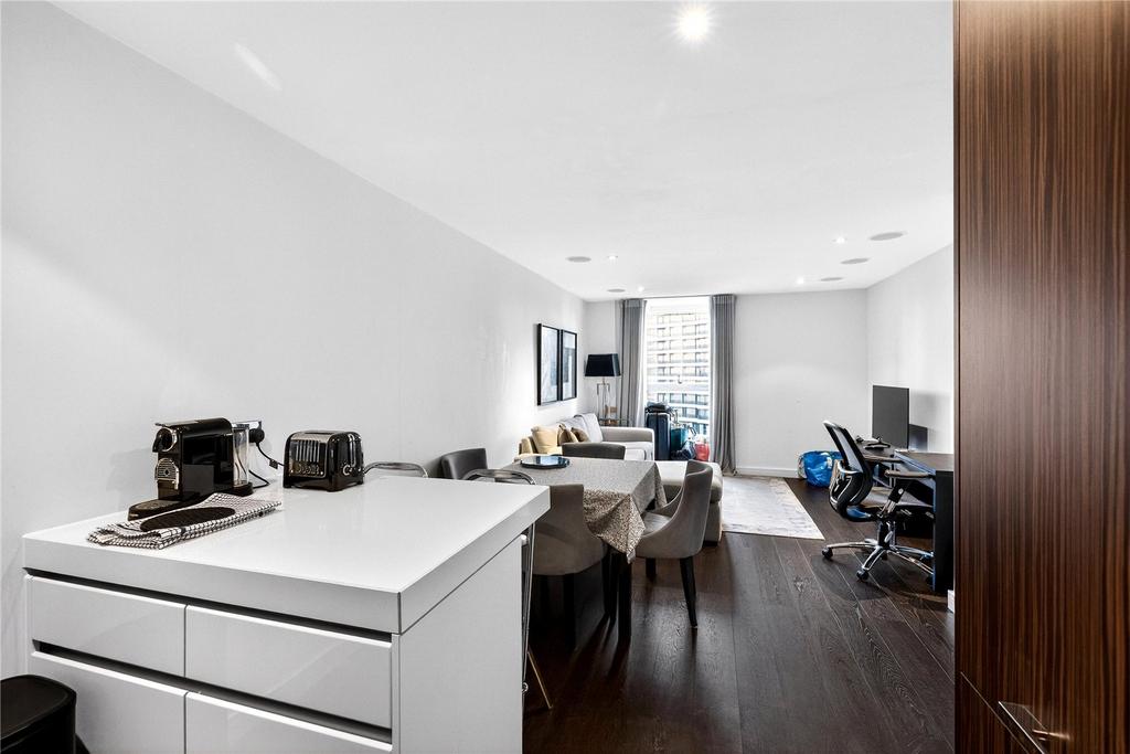 Reception/Kitchen