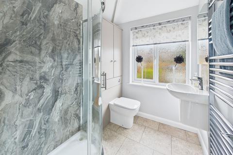2 bedroom semi-detached house for sale, Marton Road, Beeston, Nottingham