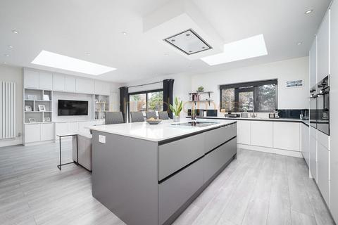 undefined, Limes Avenue, Mill Hill, NW7
