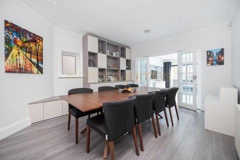 undefined, Limes Avenue, Mill Hill, NW7