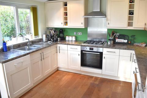 5 bedroom detached house for sale, Station Drive, Ripon