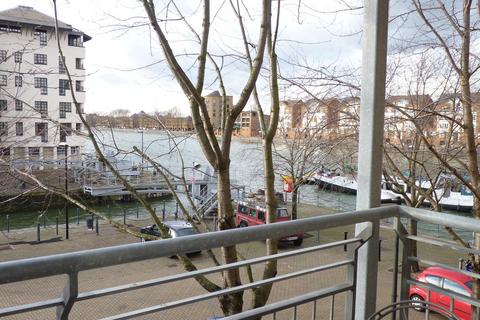 2 bedroom apartment to rent, Rainbow Quay, Surrey Quays SE16