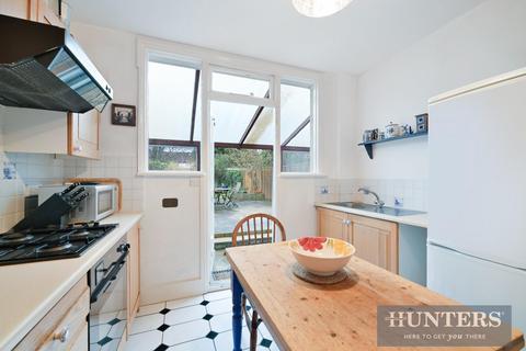 4 bedroom terraced house for sale, Washington Road, Worcester Park
