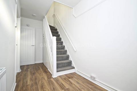undefined, Green Lane, New Malden
