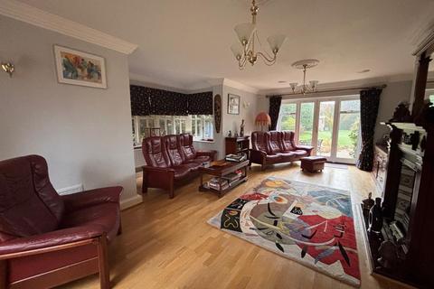 5 bedroom detached house for sale, Shenfield Place, Shenfield, Brentwood, CM15