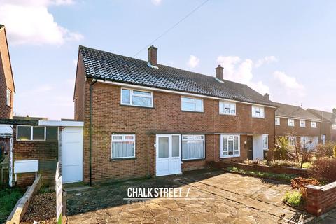 3 bedroom semi-detached house for sale, Moultrie Way, Upminster, RM14