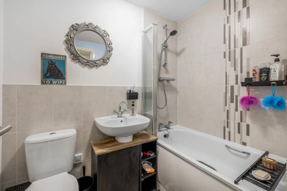 27 Arnhem Way (Spalding)-15
