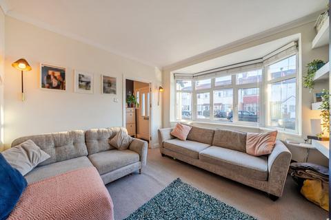 3 bedroom end of terrace house for sale, Cobham Avenue, New Malden, Surrey, KT3