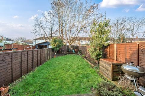 3 bedroom end of terrace house for sale, Cobham Avenue, New Malden, Surrey, KT3