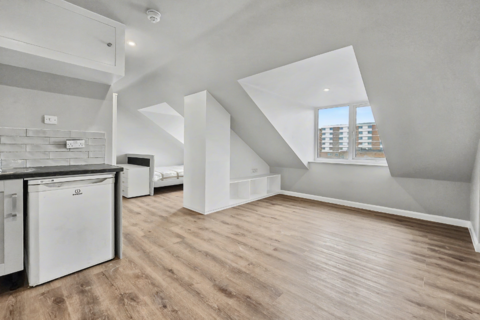 1 bedroom house of multiple occupation to rent, Westland Road, Watford, Hertfordshire