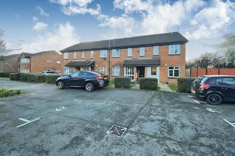 1 bedroom apartment to rent, Clarkes Drive, Uxbridge, UB8