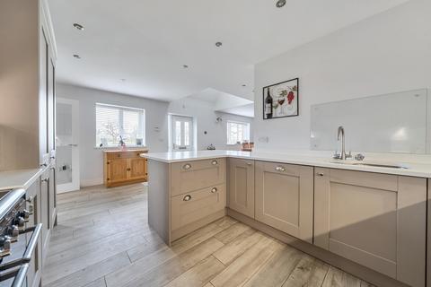 4 bedroom detached house for sale, Old Gloucester Road, Bristol BS36