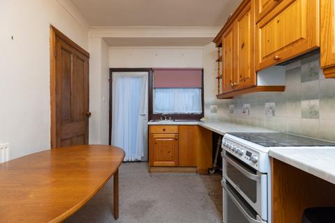 2 bedroom ground floor maisonette for sale, Windsor Terrace, Perth PH2