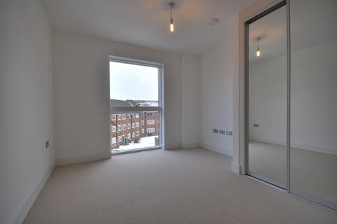 3 bedroom flat to rent, Grove Court, Lyon Road, Harrow, HA1