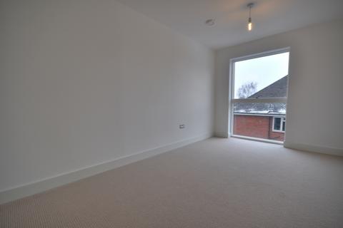 3 bedroom flat to rent, Grove Court, Lyon Road, Harrow, HA1
