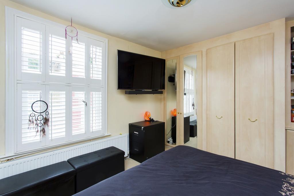 5. bedroom