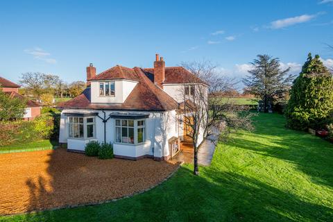 4 bedroom detached house for sale, Faulkners Lane, Mobberley