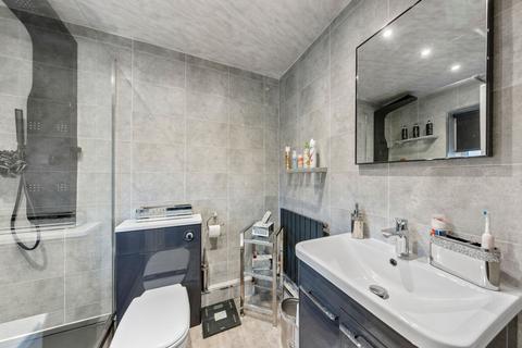 4 bedroom detached house for sale, Falconers Green, Westbrook, WA5