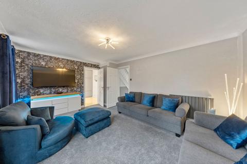 4 bedroom detached house for sale, Falconers Green, Westbrook, WA5