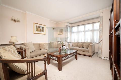 4 bedroom semi-detached house for sale, Fernside Avenue, Mill Hill, London, NW7